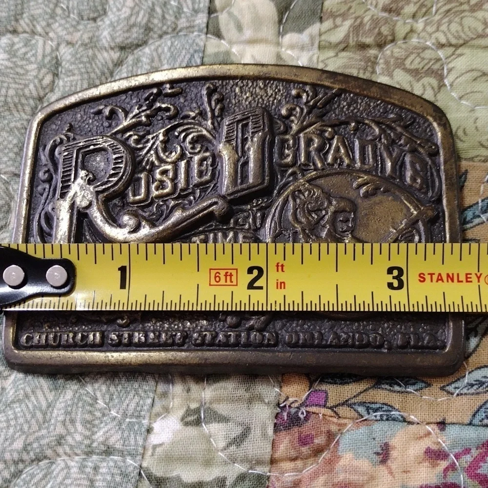 Vintage Rosie O' Grady's Church Street Station Orlando Florida Belt Buckle‎